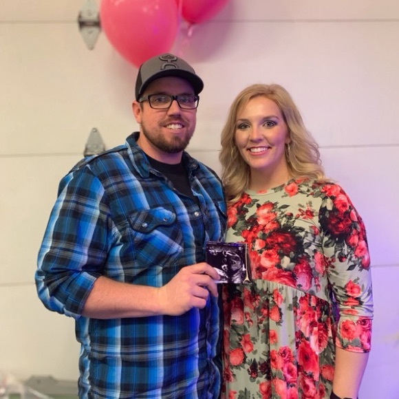 Meet your Posher, Katie - Picture 1 of 1